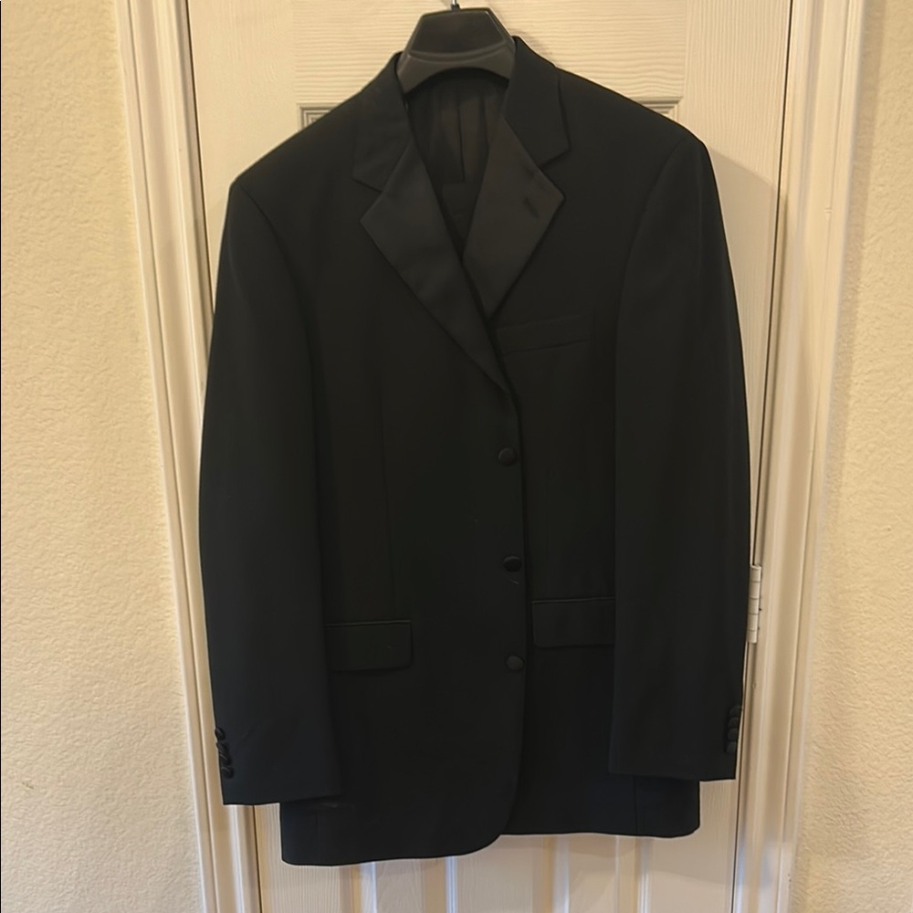 Classic Black Men's Blazer